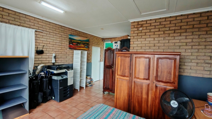 4 Bedroom Property for Sale in Riverside Western Cape